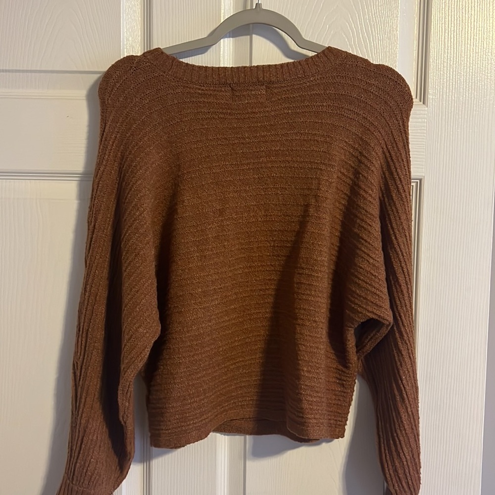 Sweater - Picture 5 of 5
